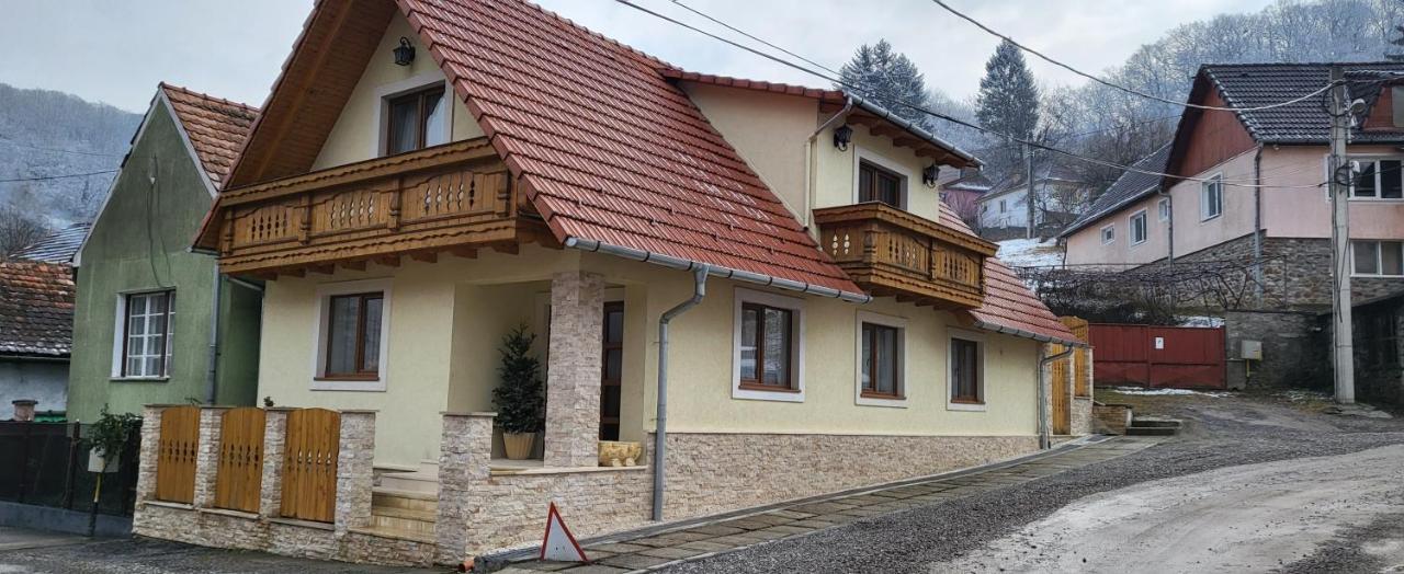 Вилла Casa Hetrea Сигишоара Экстерьер фото